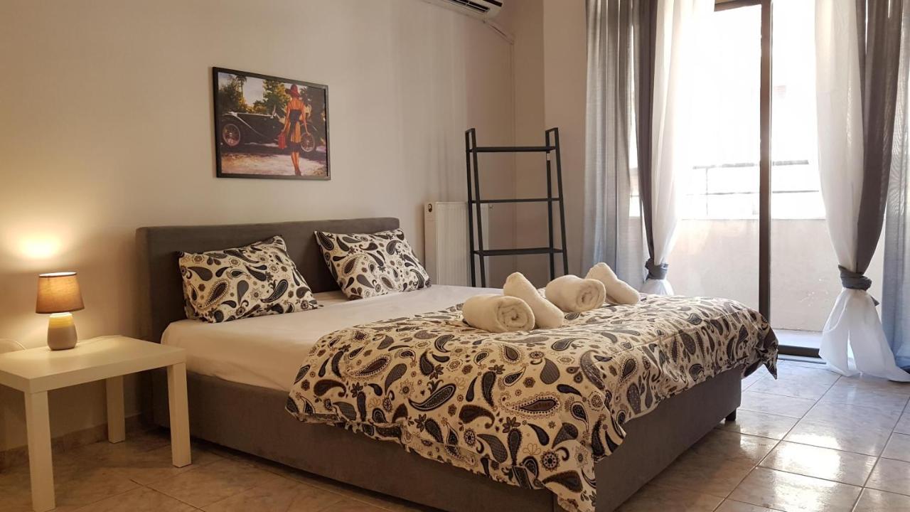 Palette Apartment Champagne - Athens Center, 6 Bd, 3 Bath Exteriör bild