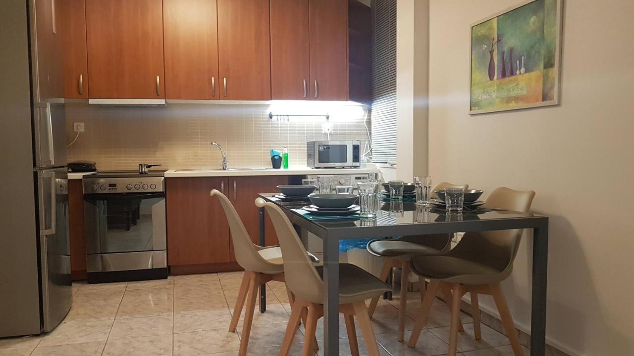 Palette Apartment Champagne - Athens Center, 6 Bd, 3 Bath Exteriör bild