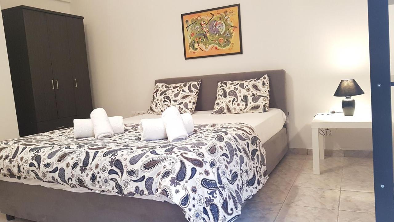 Palette Apartment Champagne - Athens Center, 6 Bd, 3 Bath Exteriör bild