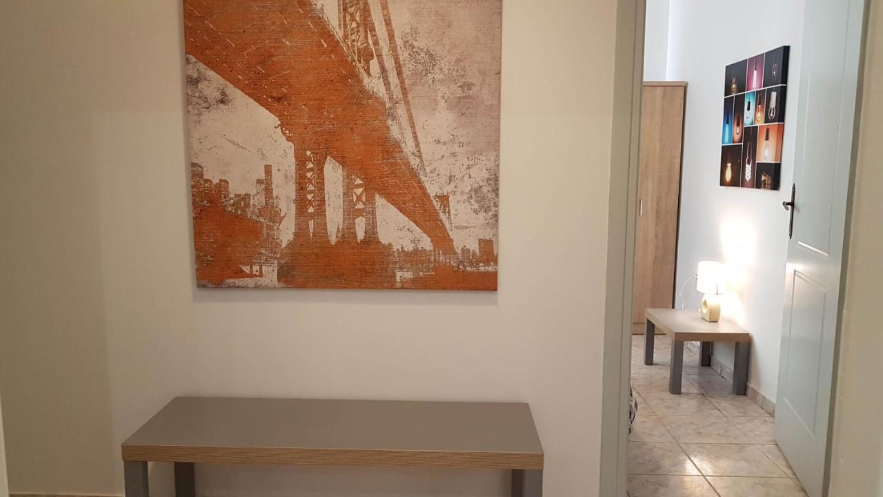 Palette Apartment Champagne - Athens Center, 6 Bd, 3 Bath Exteriör bild