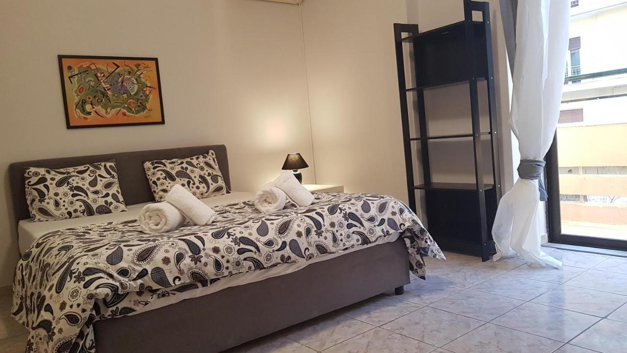 Palette Apartment Champagne - Athens Center, 6 Bd, 3 Bath Exteriör bild