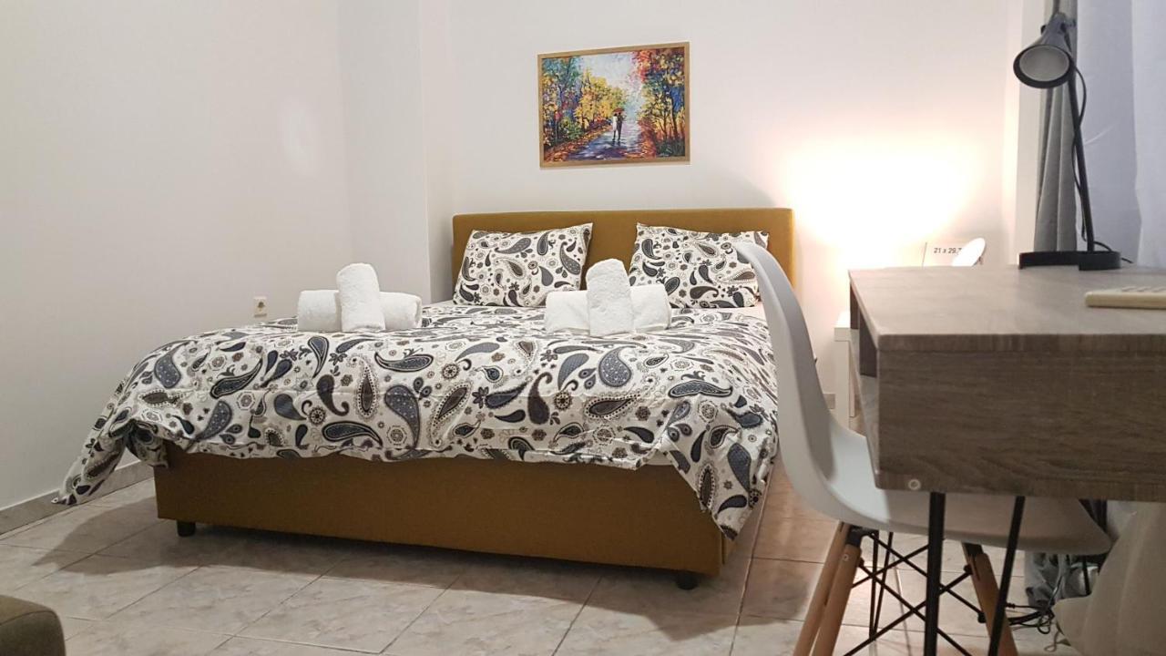 Palette Apartment Champagne - Athens Center, 6 Bd, 3 Bath Exteriör bild