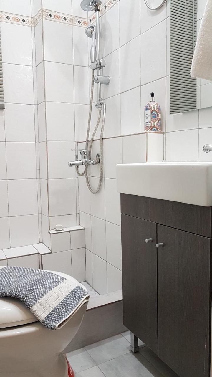 Palette Apartment Champagne - Athens Center, 6 Bd, 3 Bath Exteriör bild